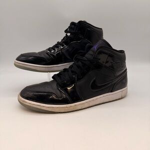 Air Jordan 1 Mid Men’s Size 13 Black Sneakers DV1308-004